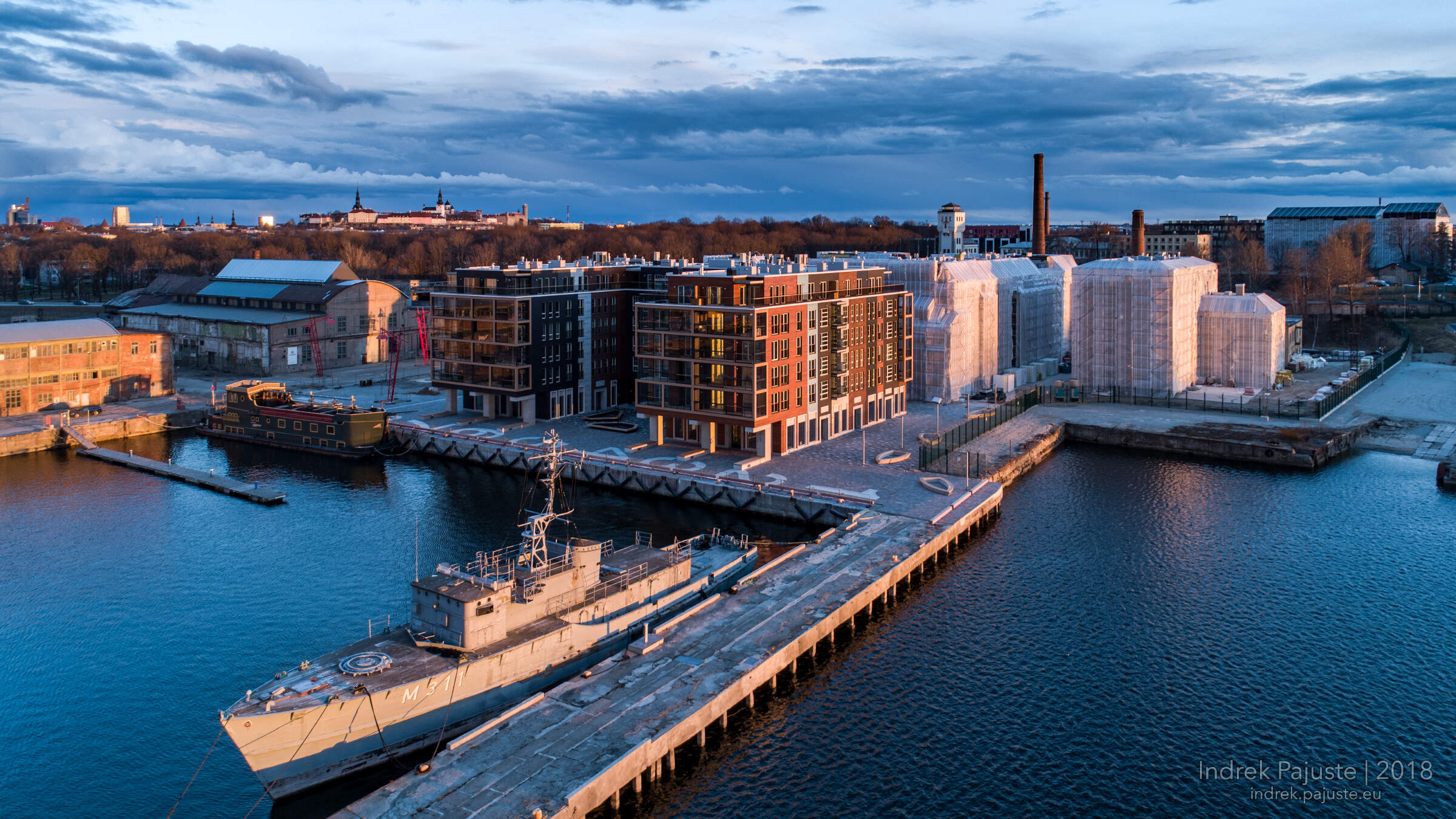 Port Noblessner valmimas